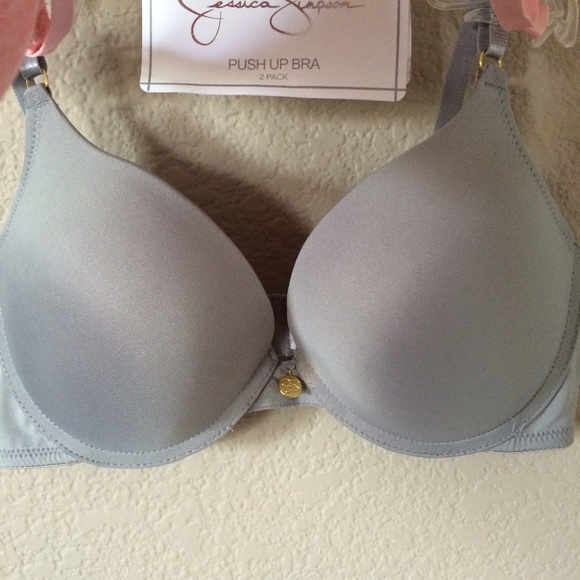 Two Jessica Simpson push-up bras! - Picture 2 of 4