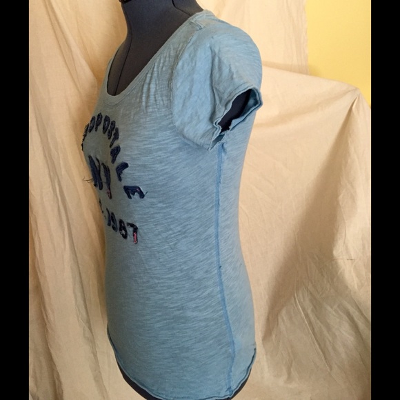 NWOT light blue Aeropostale t-shirt XL distressed - Picture 2 of 4