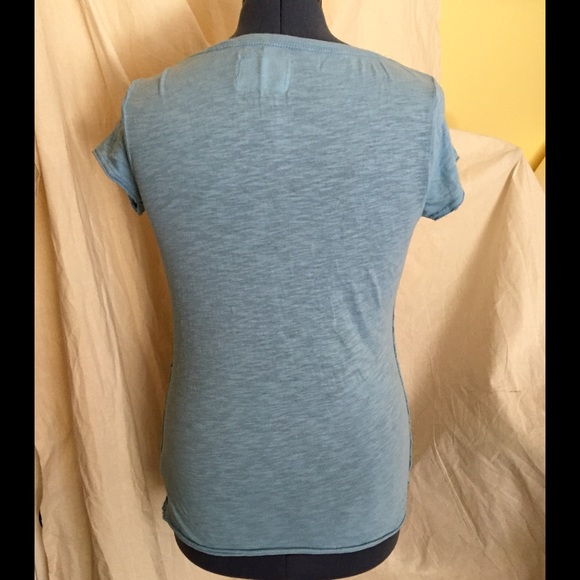 NWOT light blue Aeropostale t-shirt XL distressed - Picture 3 of 4