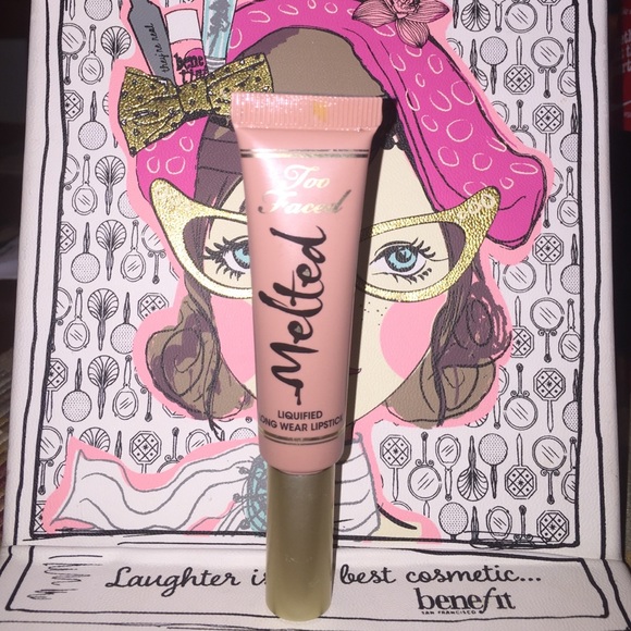 Too Faced Melted Long Wearing Lipstick in Sugar.