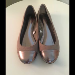 Pewter Merona flats - NWOT