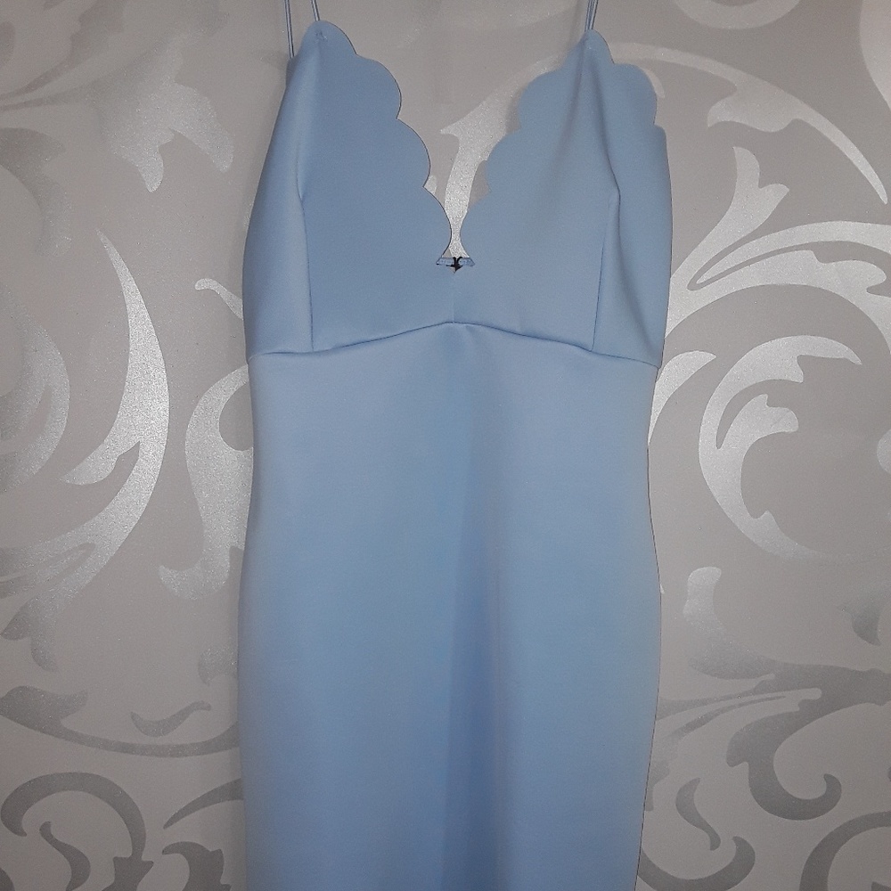 SOLD! Scalloped Trim Dress - Picture 6 of 6