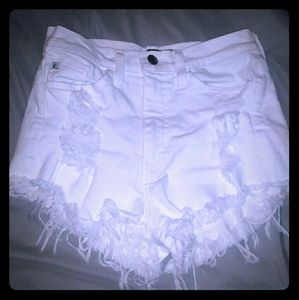BUCKLE HIGH WASTED SHORTS! NEVER WORN BEFORE!