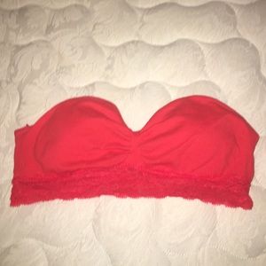 Large red bandeau with lace trimming