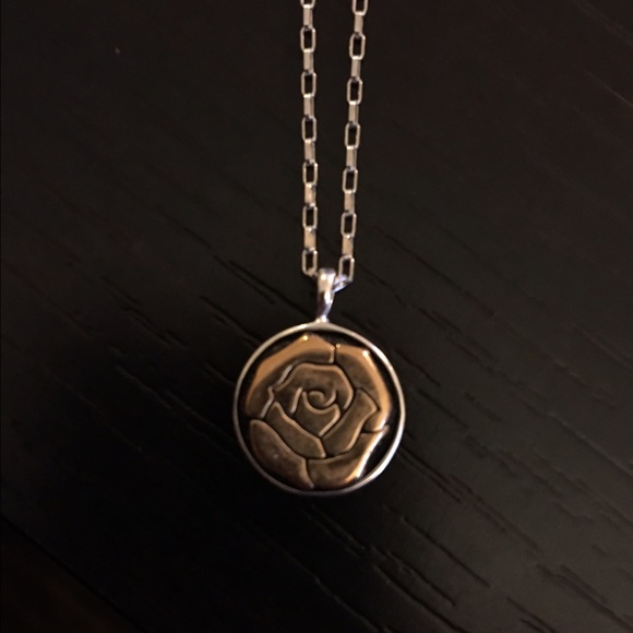 Rose necklace