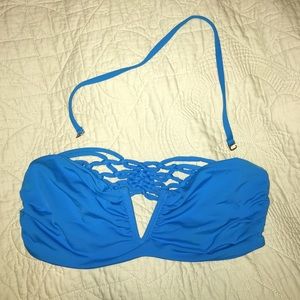 Frankie's bikini top!