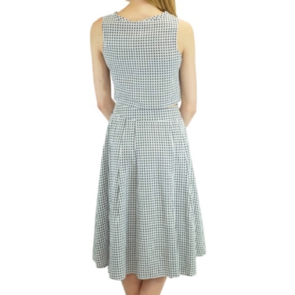 ✨HP✨ Gingham Skirt Set - Picture 6 of 6