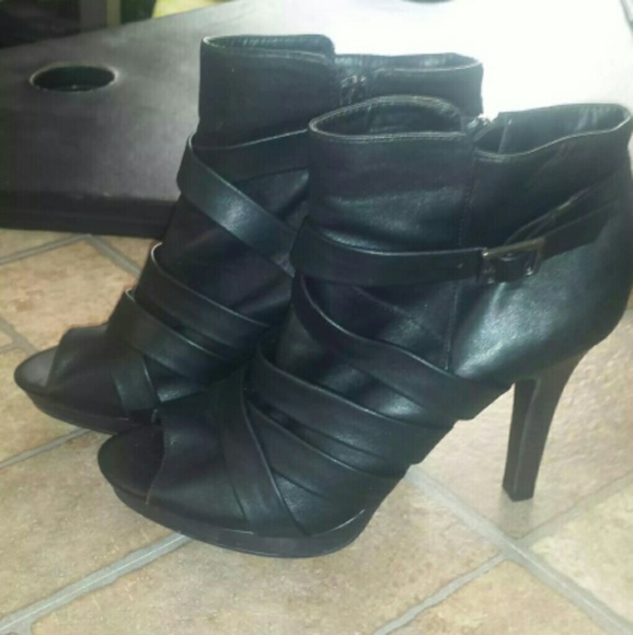 Black Strap Heels
