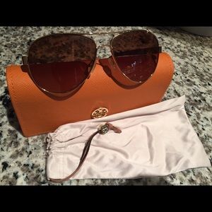 100% Authentic Tory Burch Aviator Sunglasses