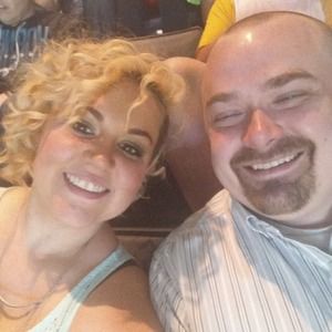 Meet your Posher, Justine