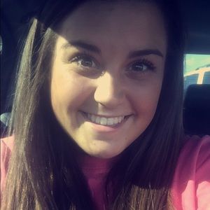 Meet your Posher, Devyn