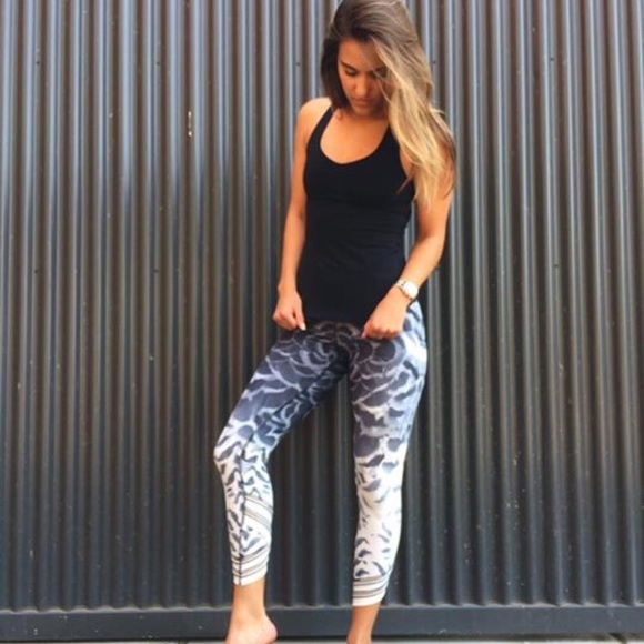 Lululemon high times leggings
