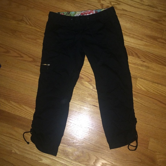 Casual cargo Capri pants