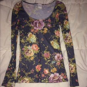 Pac sun floral top