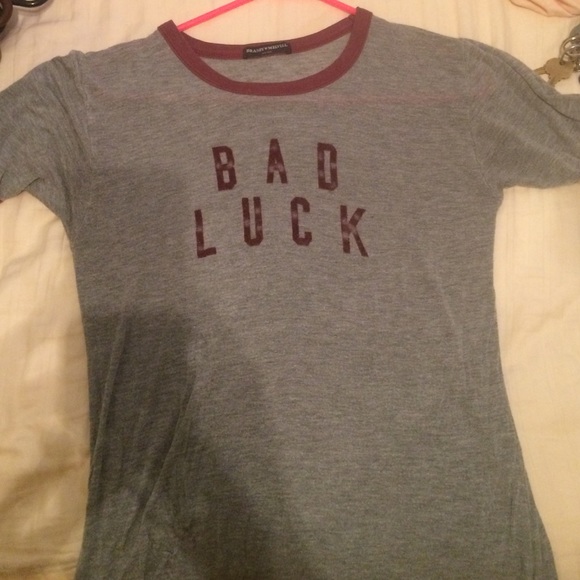 Brandy Melville "Bad luck" baby tee - Picture 1 of 1