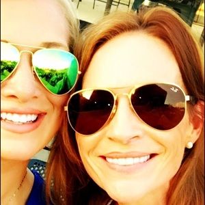 Meet your Posher, Amye