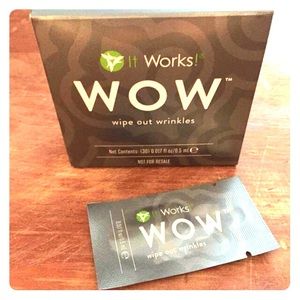 WOW! (Wipe Out Wrinkles)