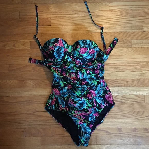 One piece swimsuit