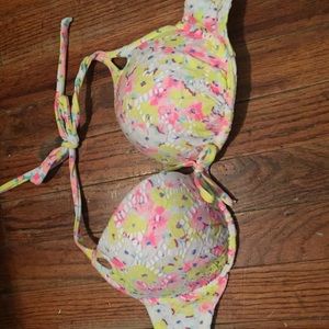 VS push up bikini top
