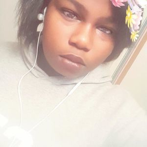 Meet your Posher, Shay