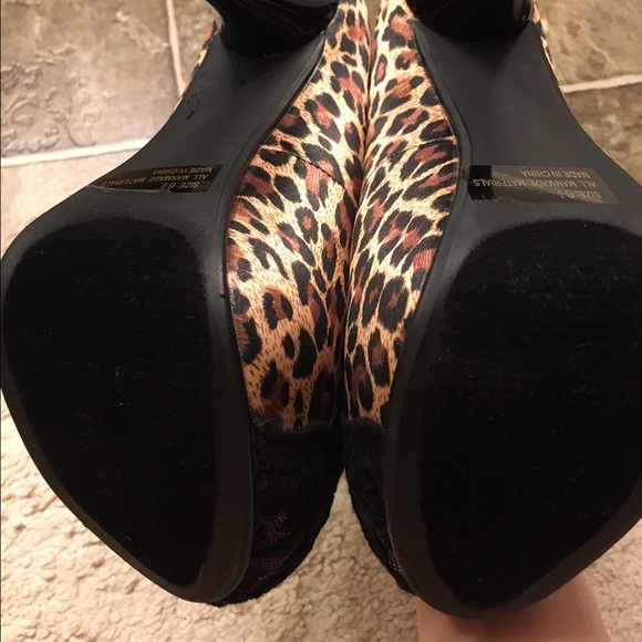 Heels - Picture 4 of 4