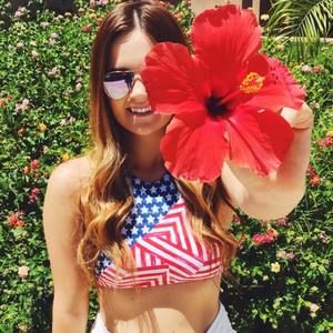 Meet your Posher, Taylor