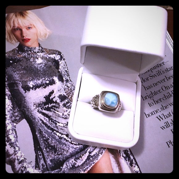 Beautiful Silver Ring - image 1