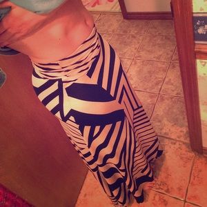 Black and cream chevron maxi skirt