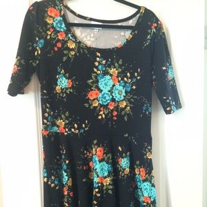 XL Lularoe Nicole EUC