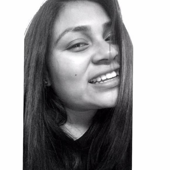 Meet your Posher, Charisma - Picture 1 of 1