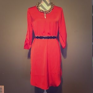 Red 3/4 sleeve dress
