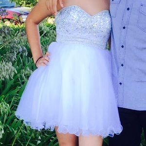 White dazzled short dress