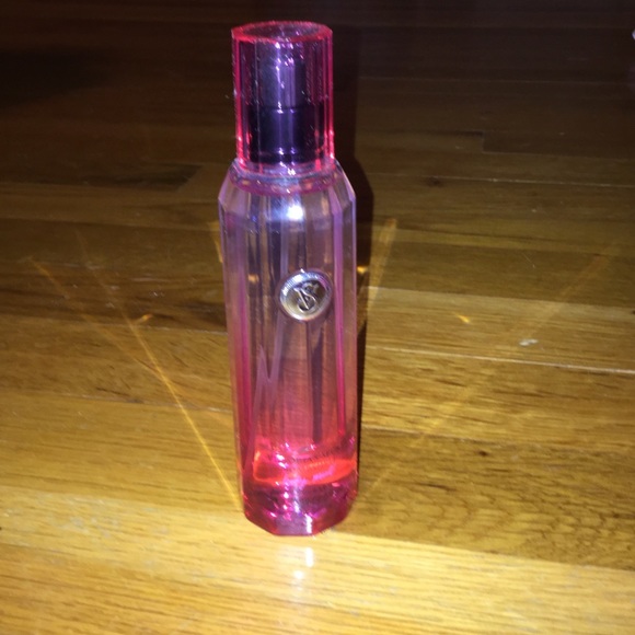 Victoria secret perfume