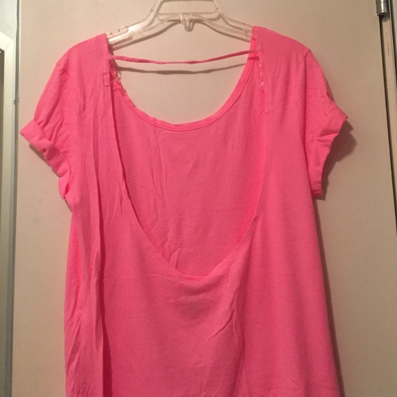 Pink top - Picture 2 of 3