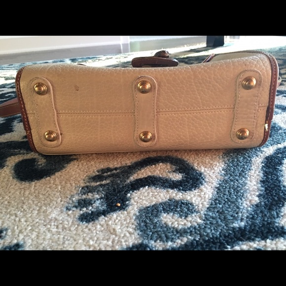 SALE 🎉Dooney&Bourke Vintage Leather Purse! - Picture 2 of 4