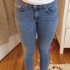 Never worn Rag & Bone light wash skinny jeans
