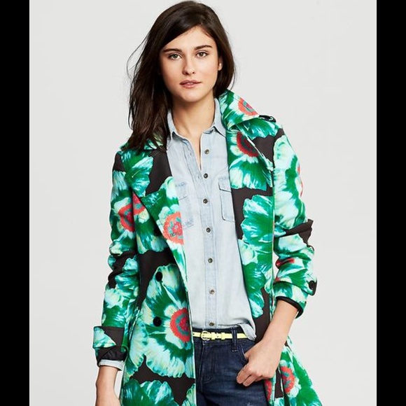 PRICE DROP 🎉 BR Floral Trench