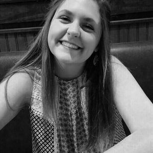 Meet your Posher, Lexi