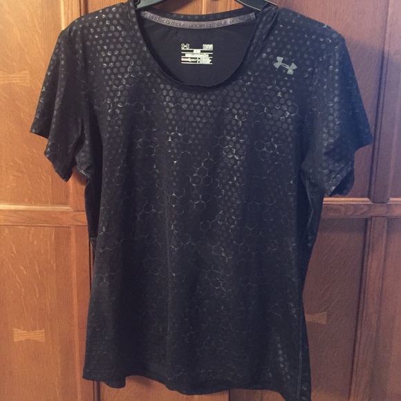 Black Under Armour Tee
