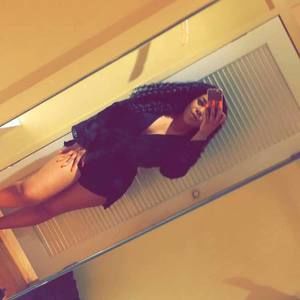 Meet your Posher, Daniela