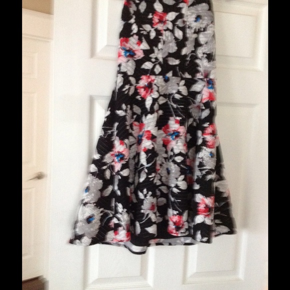 Strapless Fit and Flare floral Dress