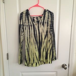 Yoga shirt