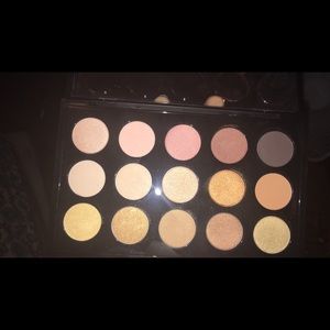 Mac 15 neutral