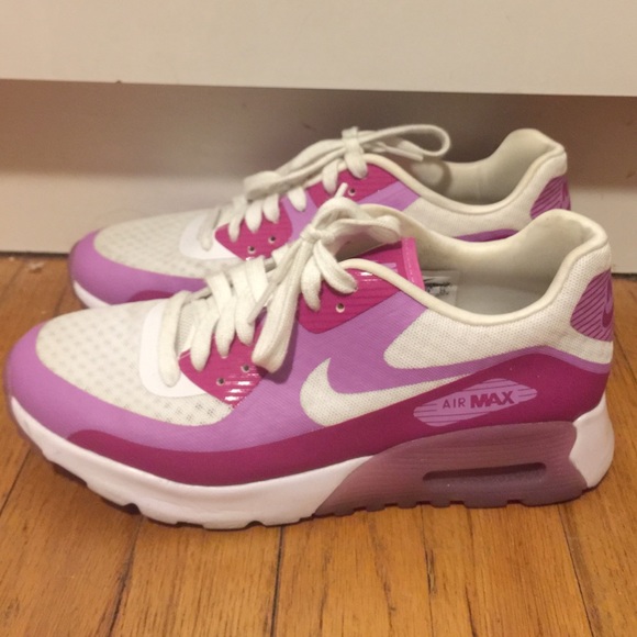 NIKE AIR Max 90 Ultra Breeze