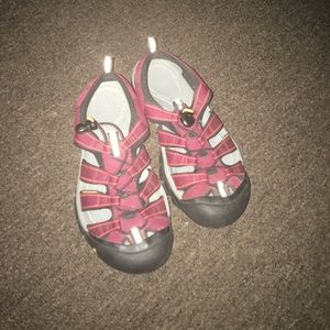 Keen Shoes