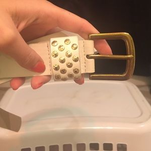 Steve Madden white leather belt