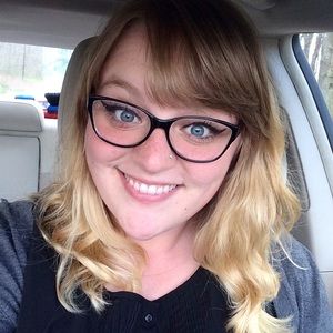 Meet your Posher, Beth