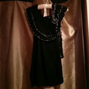 Ruffle sleeve blouse