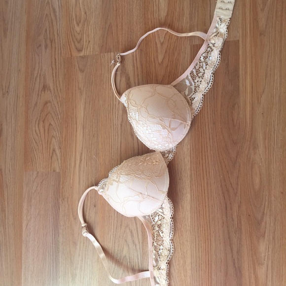 Tan Bra