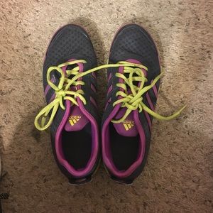 Excellent condition Adidas Tennis shoes